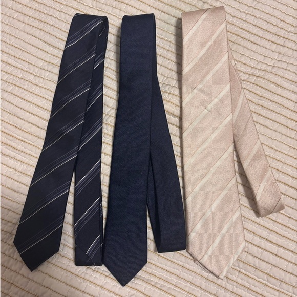 Set Of 3 IZAC Paris Men Ties Handmade 100% Silk - Picture 2 of 3